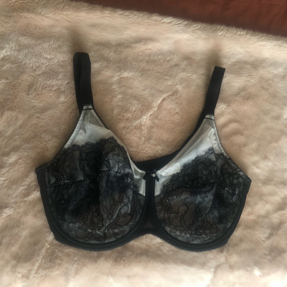 WACOAL Retro Chic Full Figure Underwire Bra Size 44DDD unlined black lace